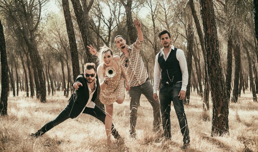 Jenny And The Mexicats "Fiesta Ancestral Tour 2023"